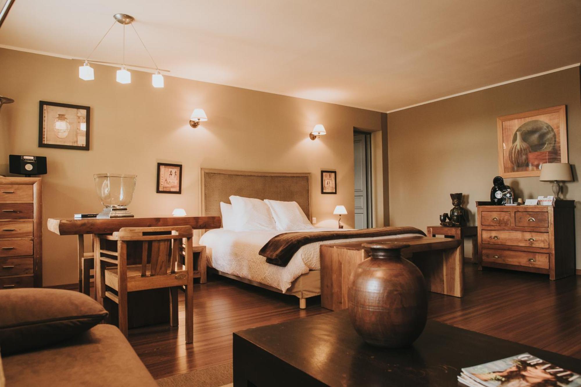 Logis Hotel-Restaurant - Le Moulin D'Artres Екстериор снимка