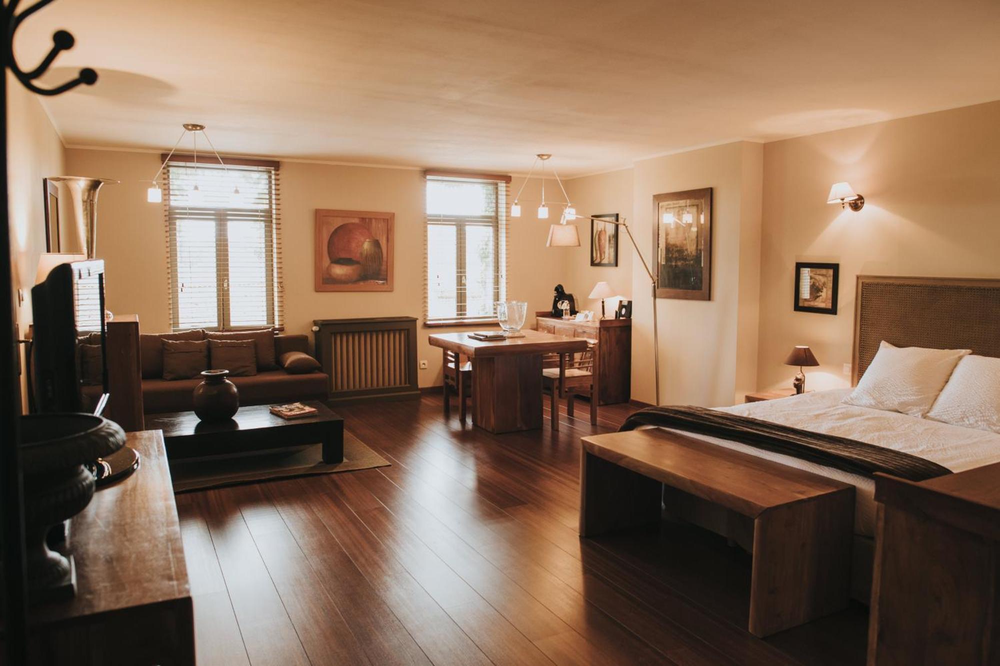 Logis Hotel-Restaurant - Le Moulin D'Artres Екстериор снимка