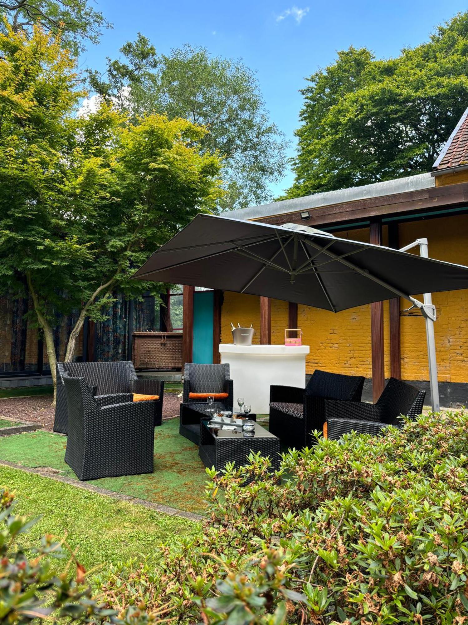 Logis Hotel-Restaurant - Le Moulin D'Artres Екстериор снимка